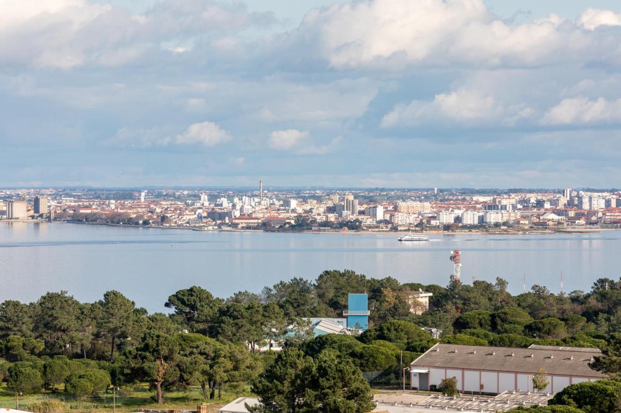 Cristo Rei Flat - Great Views By Homeful Homes Almada Extérieur photo
